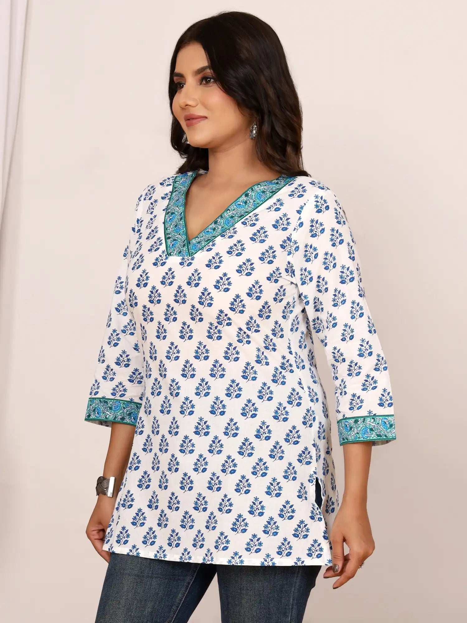 Sanganeri Blue Floral Buti Print Cotton Top