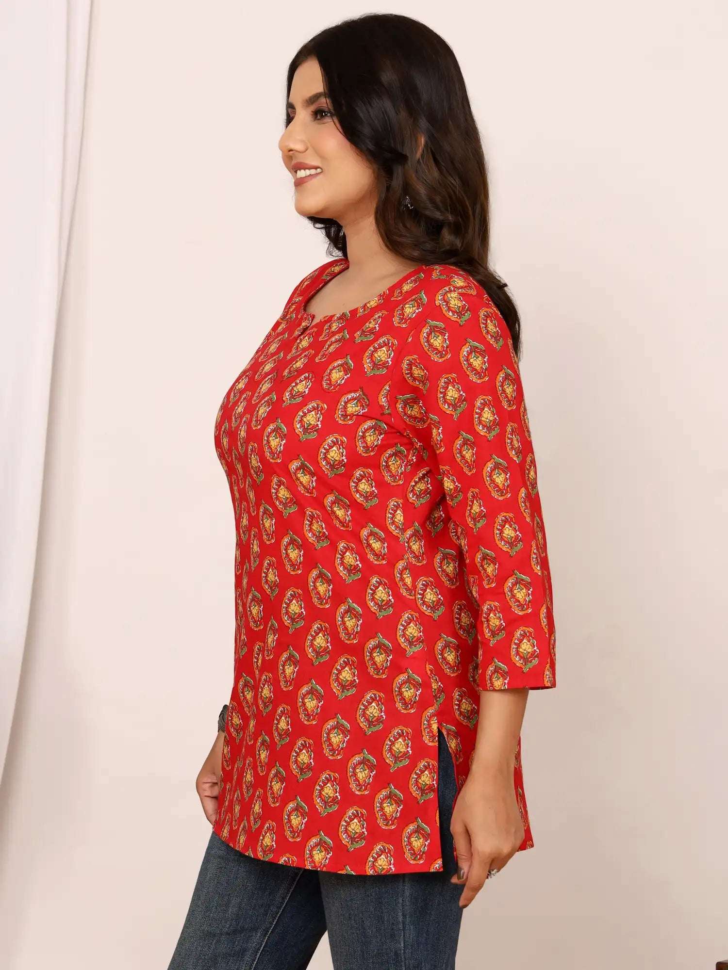 Sanganeri Red Floral Buti Print Cotton Top