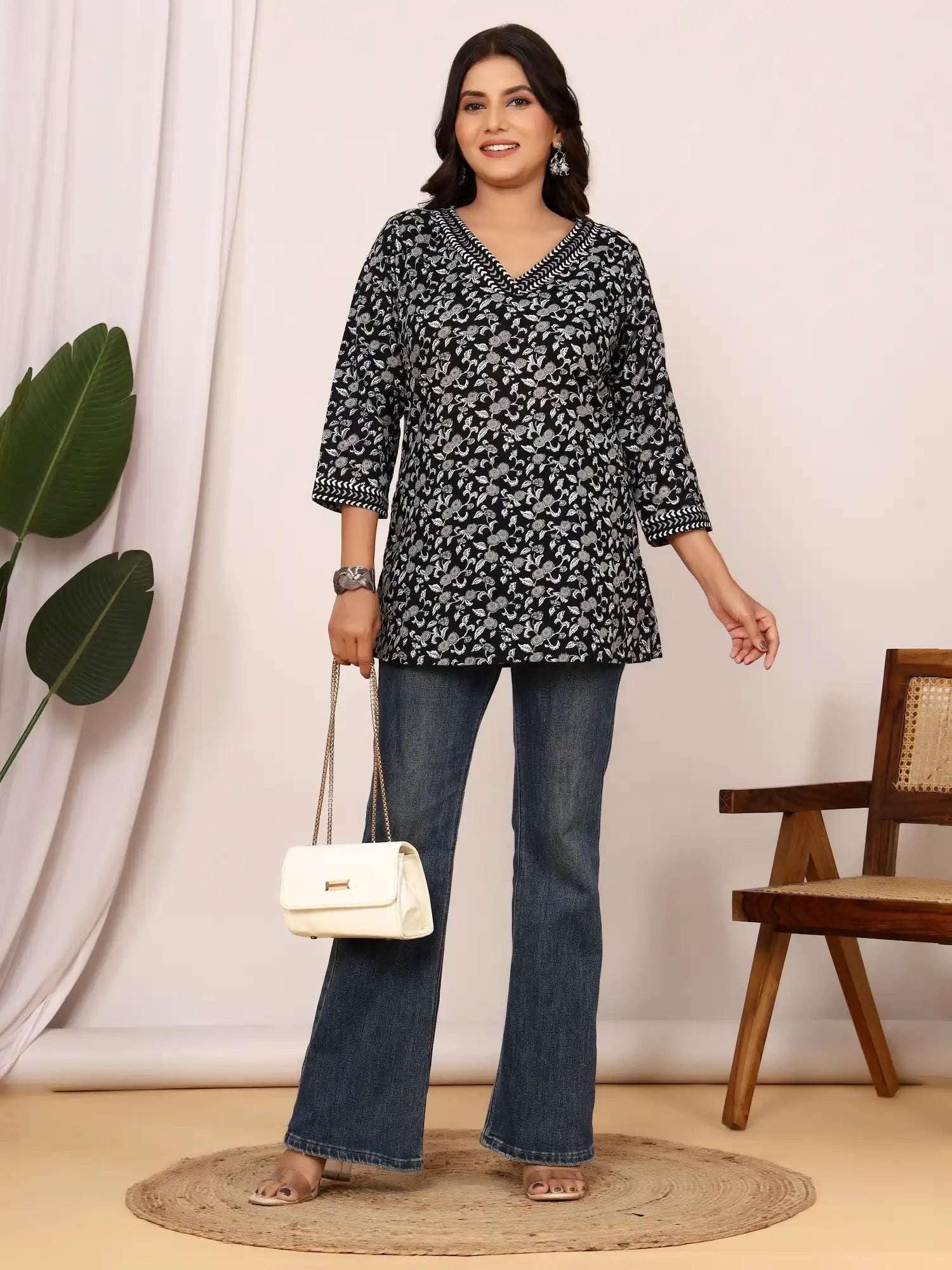 Sanganeri Black & White Floral Cotton Top