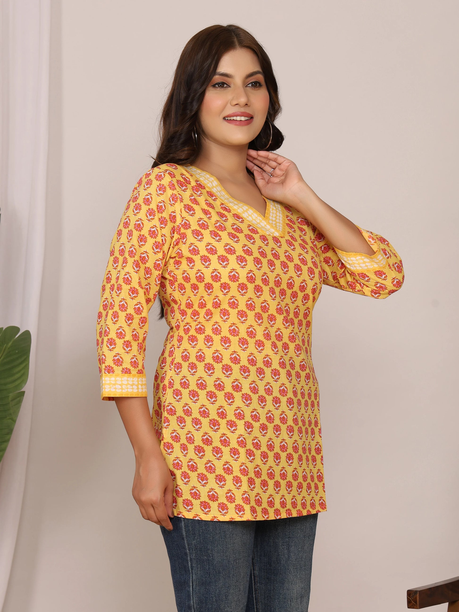 Sanganeri Yellow & Red Floral Buti Print Cotton Top