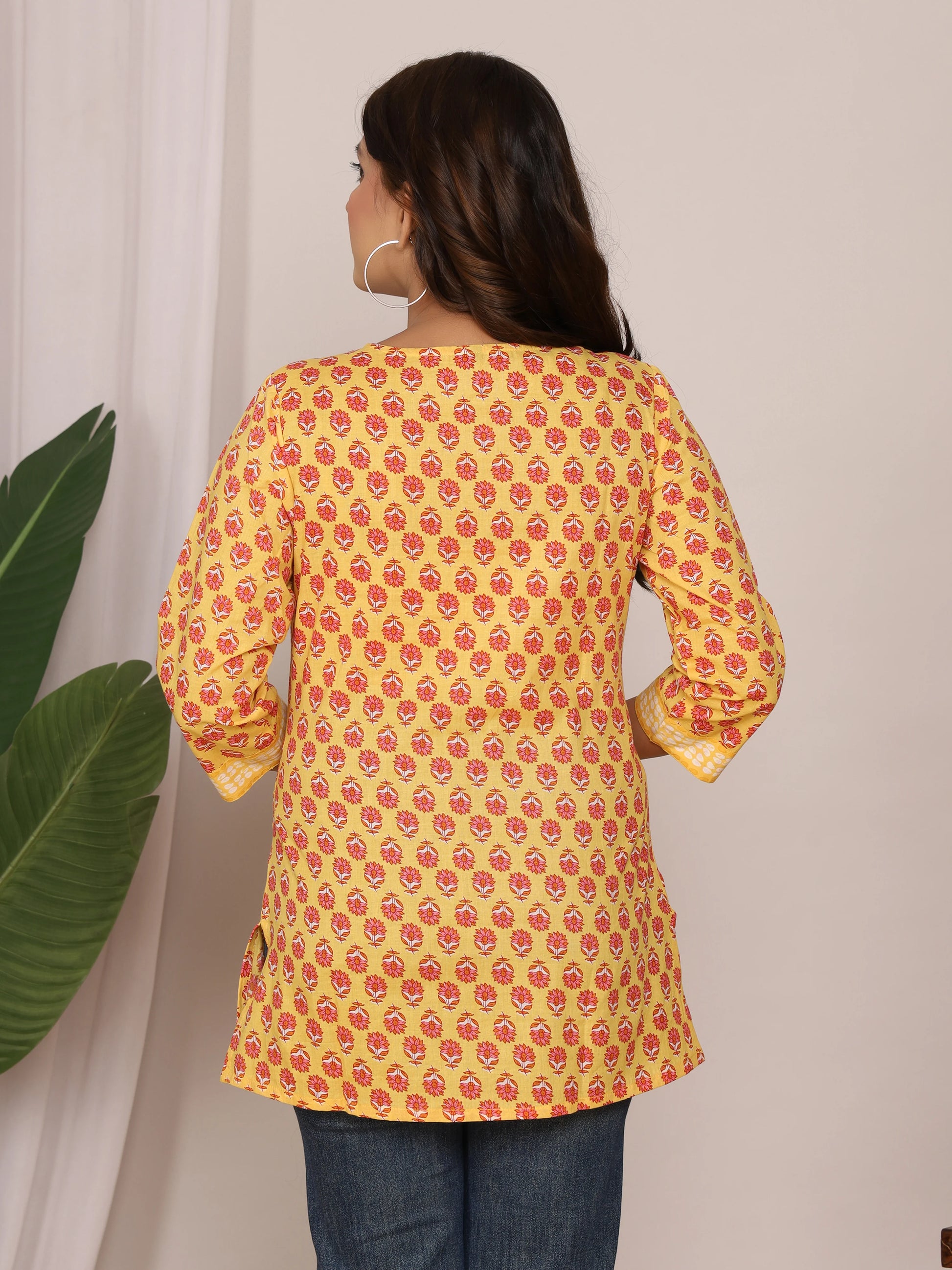 Sanganeri Yellow & Red Floral Buti Print Cotton Top